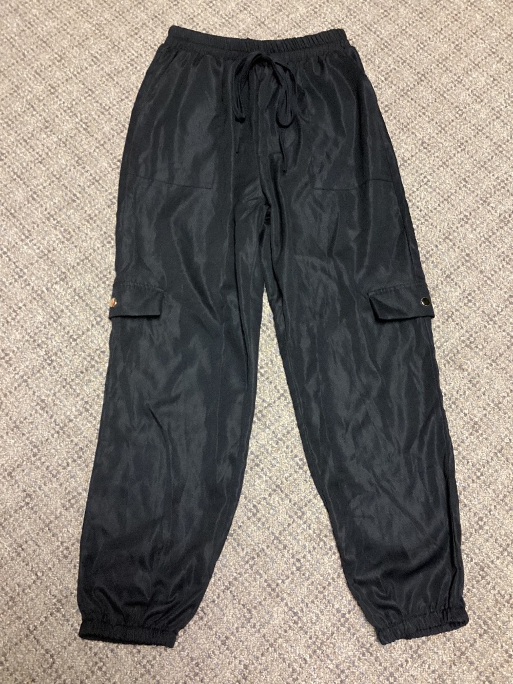 SHEIN Black Lightweight Drawstring Cargo Jogger Activewear Pants Size M NWOT